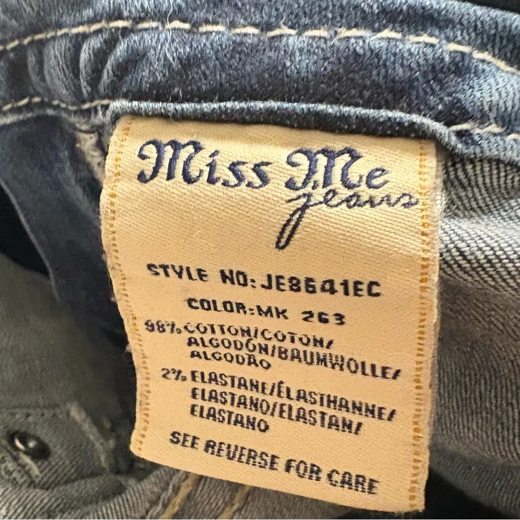 Miss Me‎ Denim Crops Size 27 - Image 8