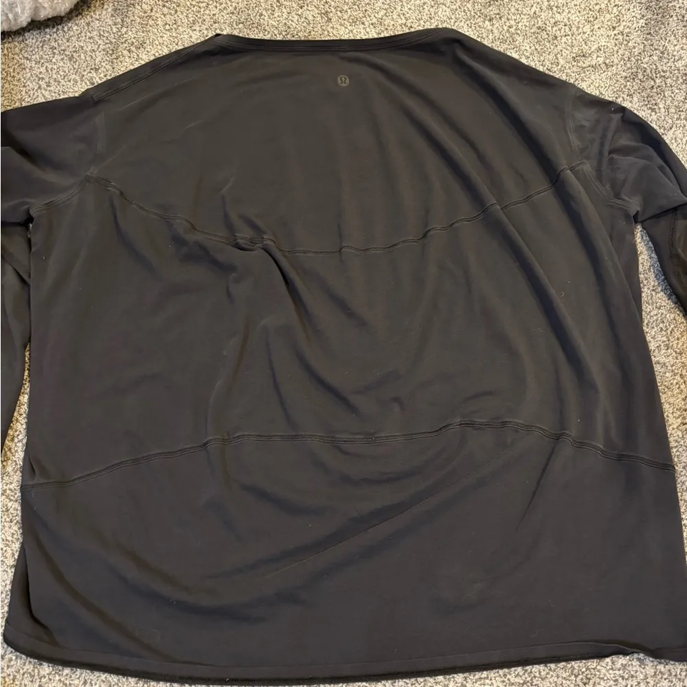 Lululemon Black Long Sleeve - Image 2