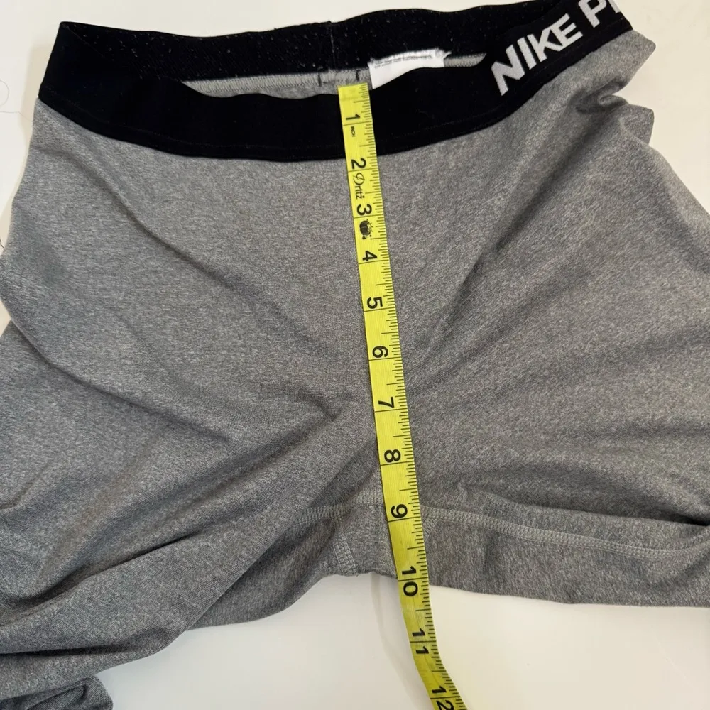 Nike Womens Pro Warm Training Tights Grey Dark Black 803102-063 Size Medium - Image 8