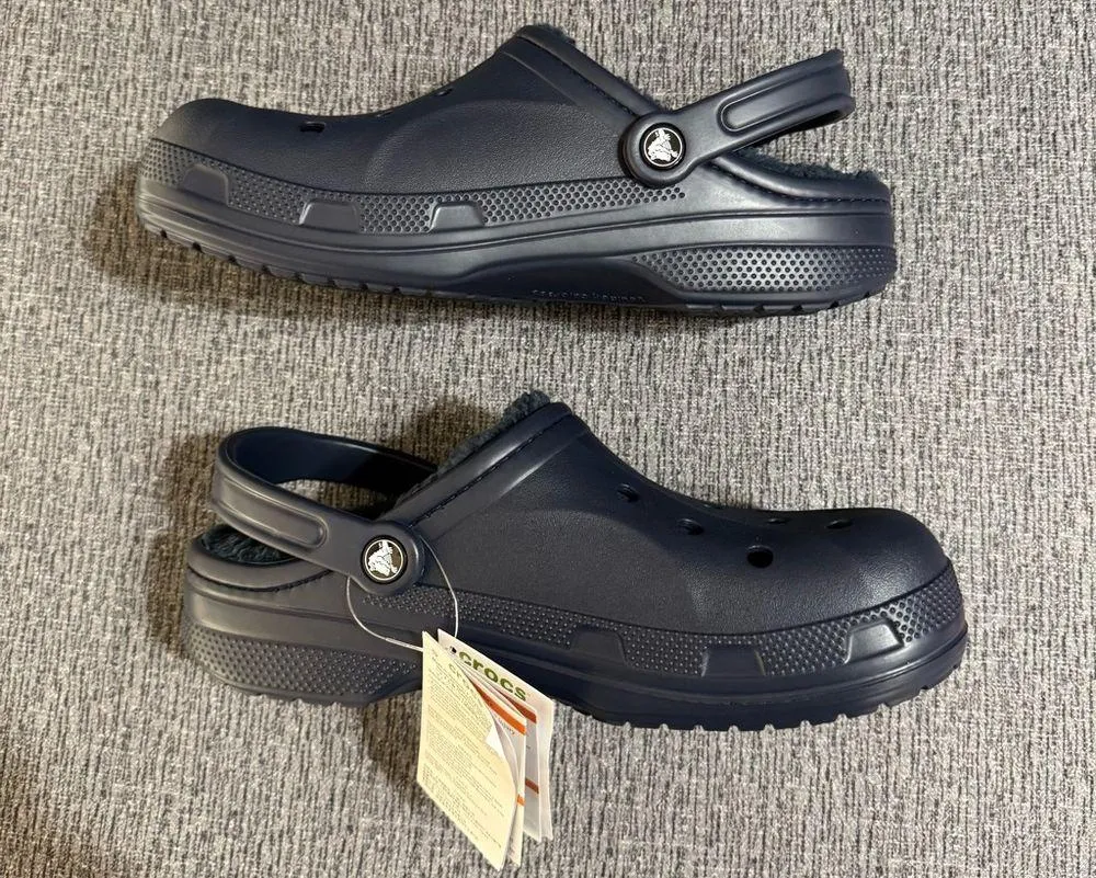 Crocs  Unisex Baya Lined Clogs - Image 2