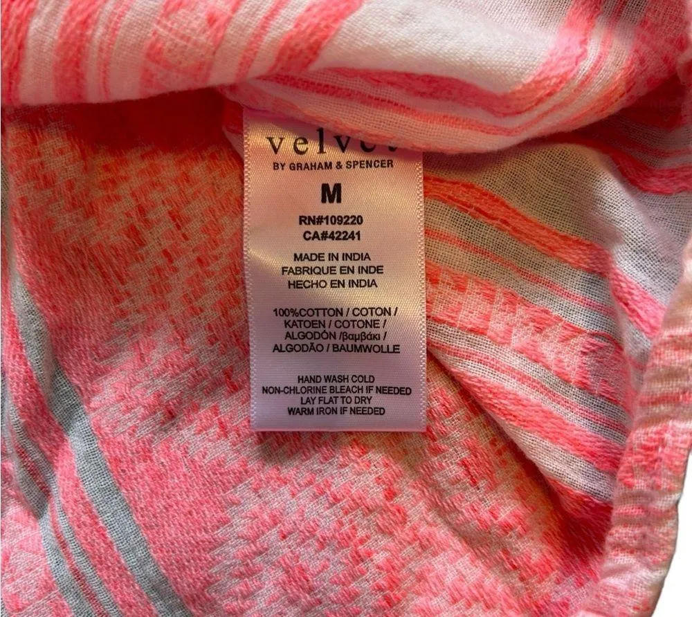 Velvet by Graham & Spencer Hadden pink Embroidered Off Shoulder Top size medium - Image 7