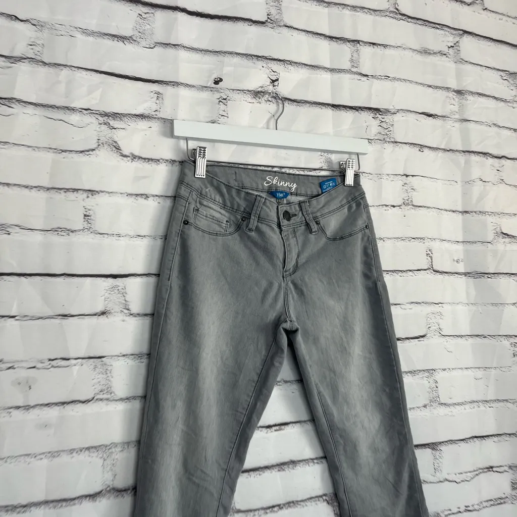 YMI Skinny Jeans Charcoal Gray Wash Mid Rise Women’s Size 5 Stretch Denim Grunge - Image 3