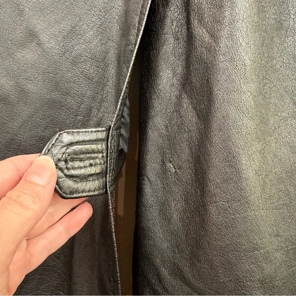 Vintage Pelle Two Toned Black & Burgundy Long Leather Trench Coat Womens Medium - Image 12