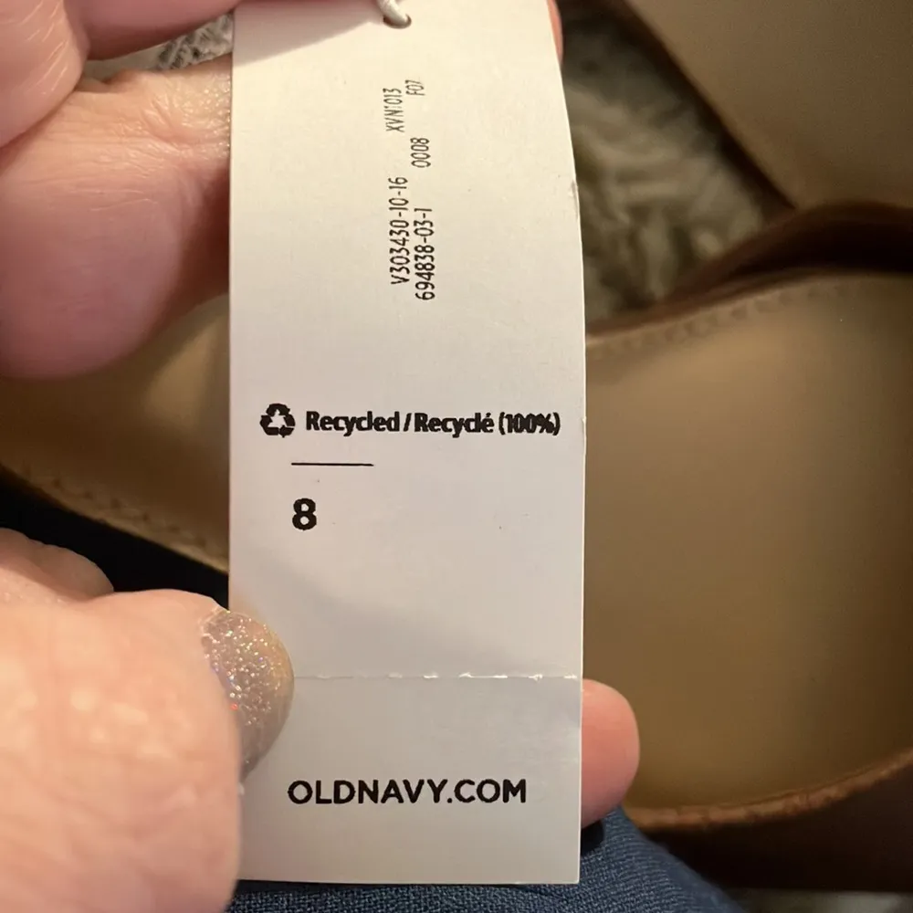 🧜‍♀️NWT Old Navy Faux Suede Pumps, Size 8 - Image 6