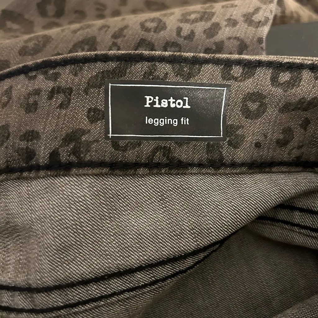 NWT Volcom Pistol Denim Leopard Legging Jeans Size 5‎ - Image 8