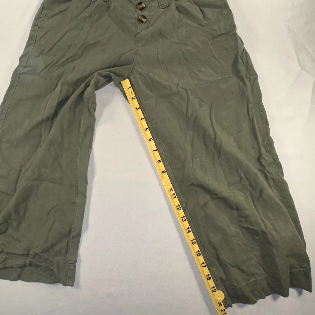 One 5 One - Army Green Gaucho Capri Pants Women's Size Medium Palazzo Cullotes - Image 4