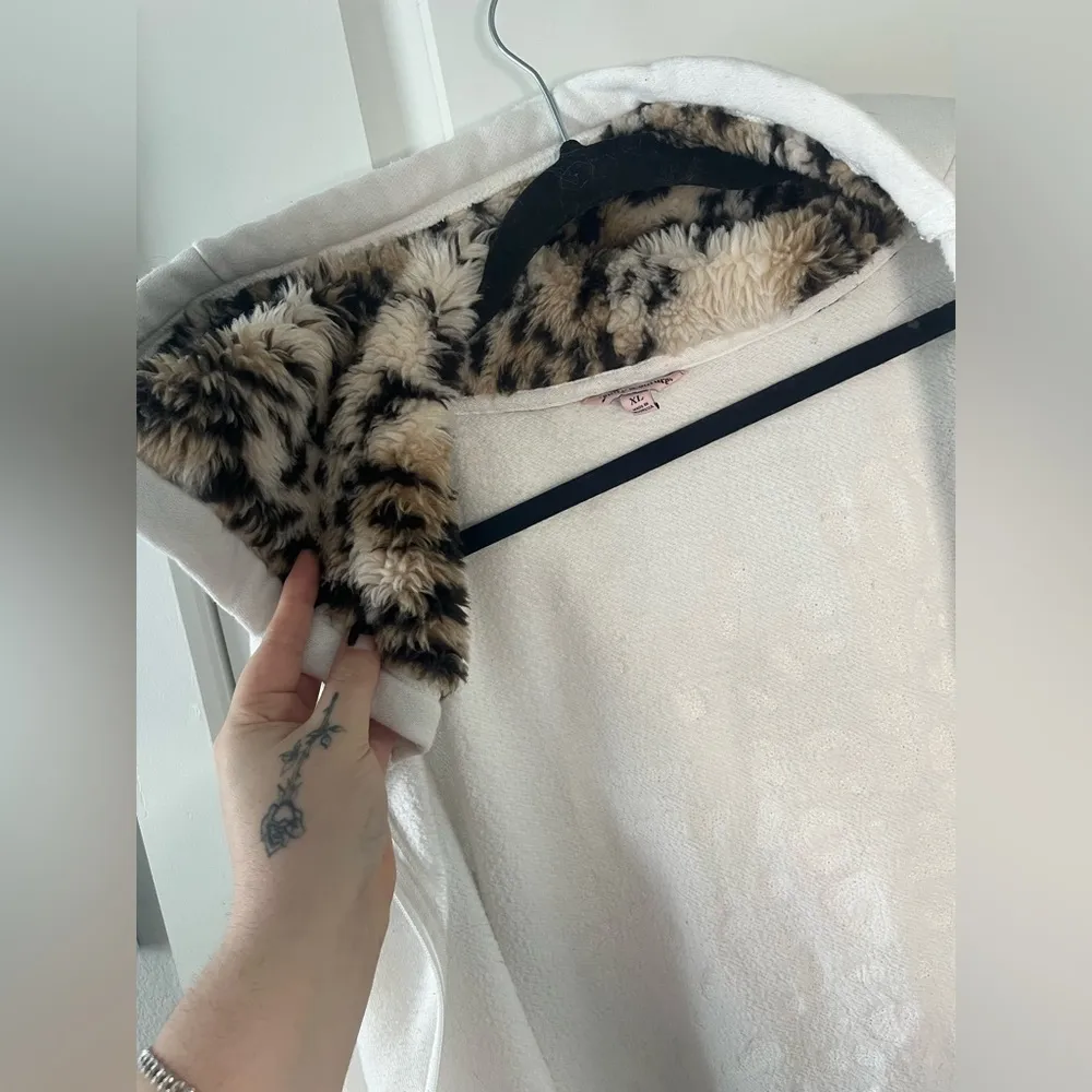 Vintage Y2K Juicy Couture Rose Gold Sequined Cheetah Print Rare Jacket Size XL - Image 6