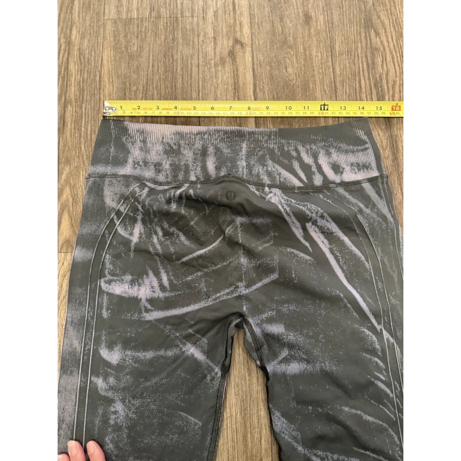 Lululemon Ebb To Street Tight Wash Size 12‎ - Image 5