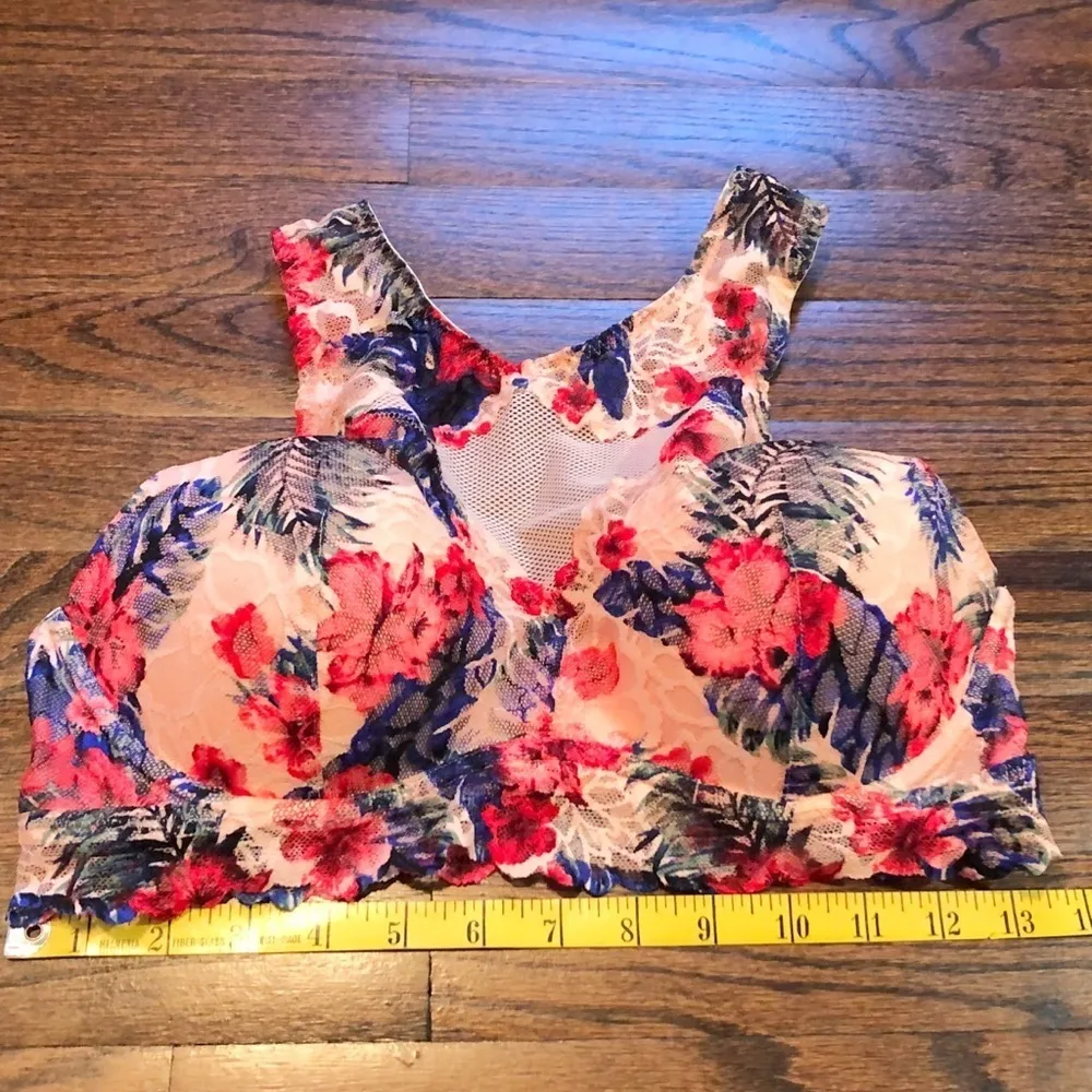 🆕 PINK VS floral halter high neck pink red blue pullover lace bralette… - Image 2