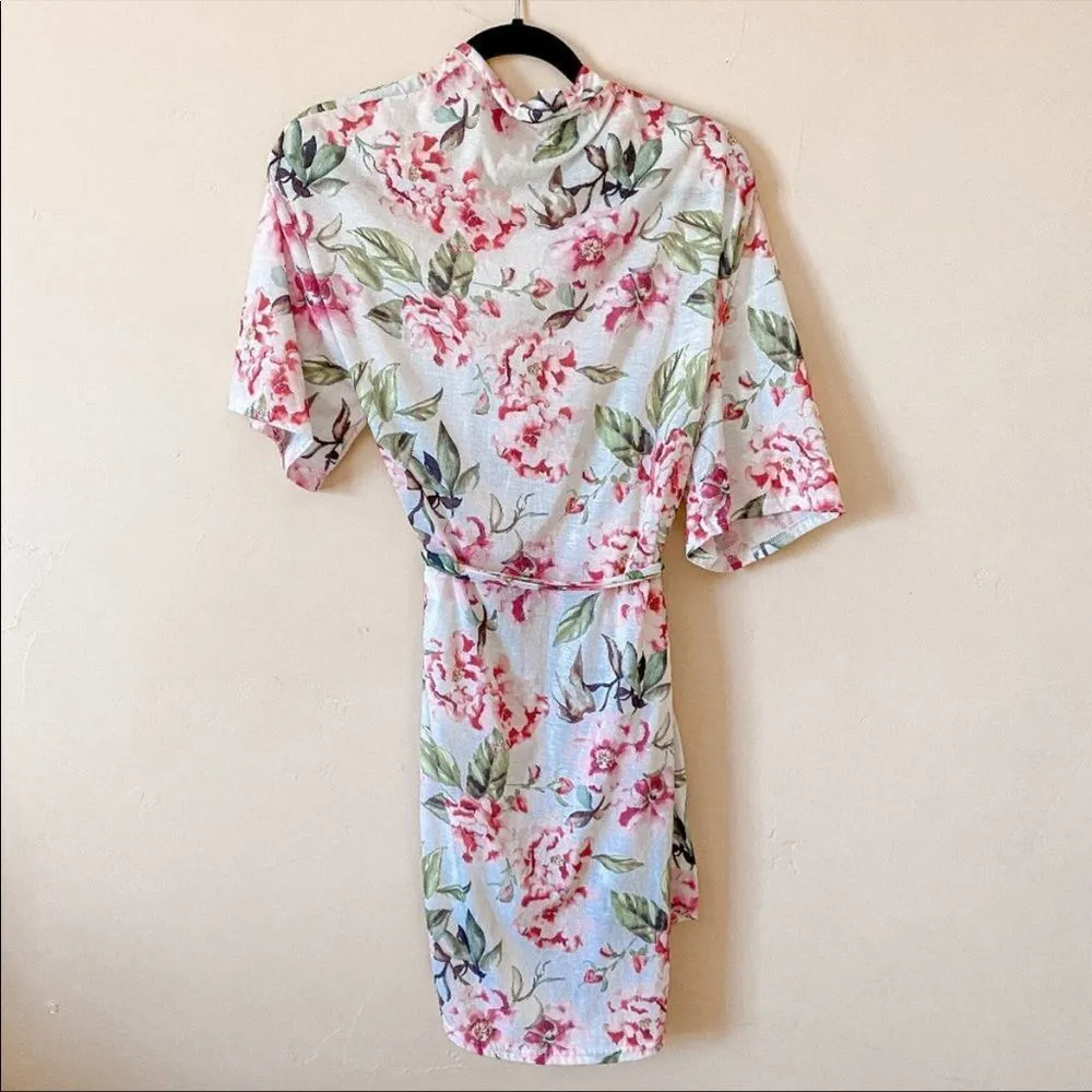 Show me your mumu white Brie gardens robe os - Image 7