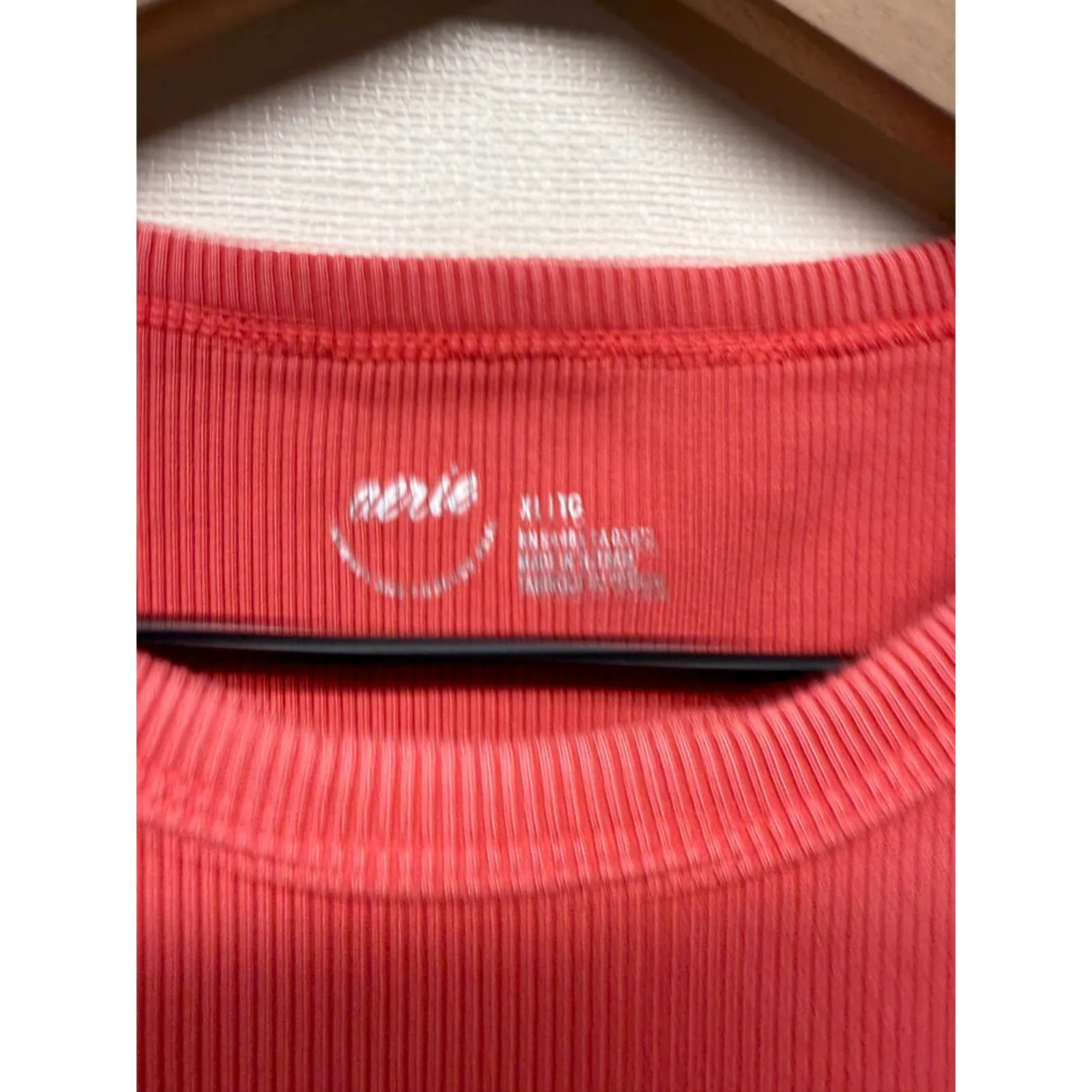 Aerie Tank Top Womens XL Coral Pink Sleeveless Ribbed‎ Stretch Curved Hem Boho - Image 3