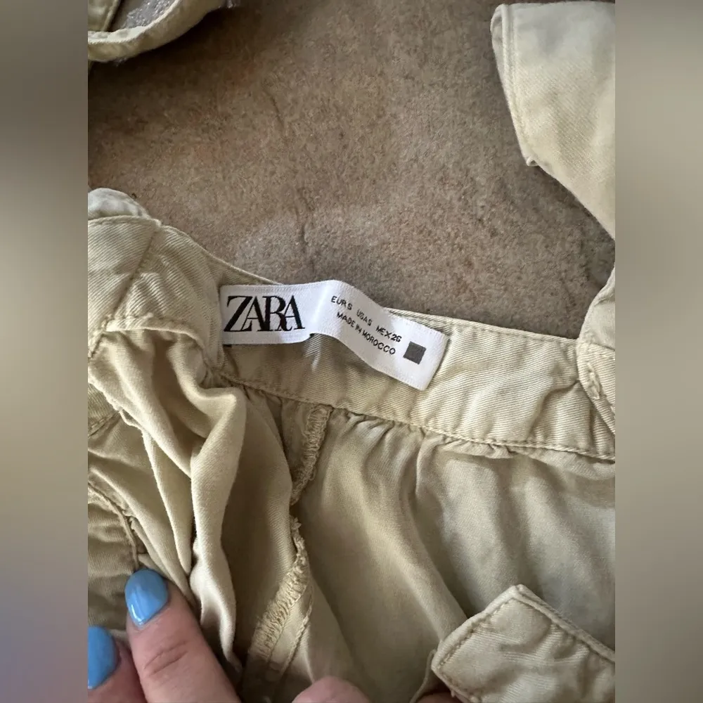 Zara wide leg jumpsuit small sage green - Image 2