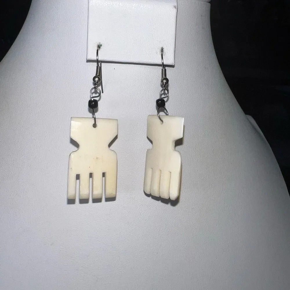 Vintage Carved‎ Bone Ethnic Earrings Gold - Image 2
