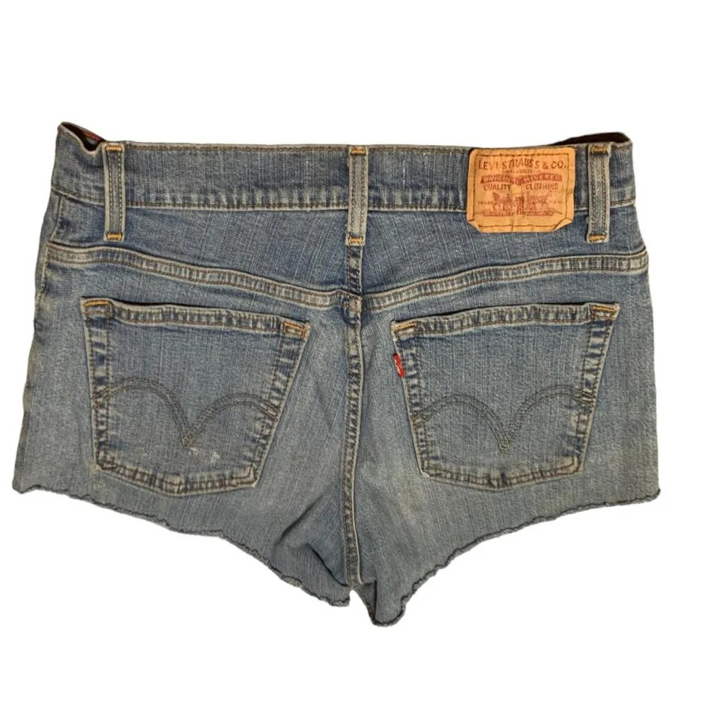 Levi’s Re plus denim shorts medium 10 high rise cut off re done - Image 2