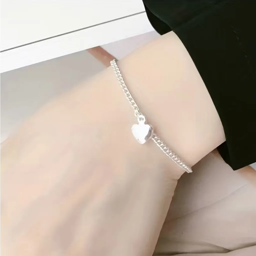 BNIB - Sterling Silver Heart Bracelet - 925. - Image 3
