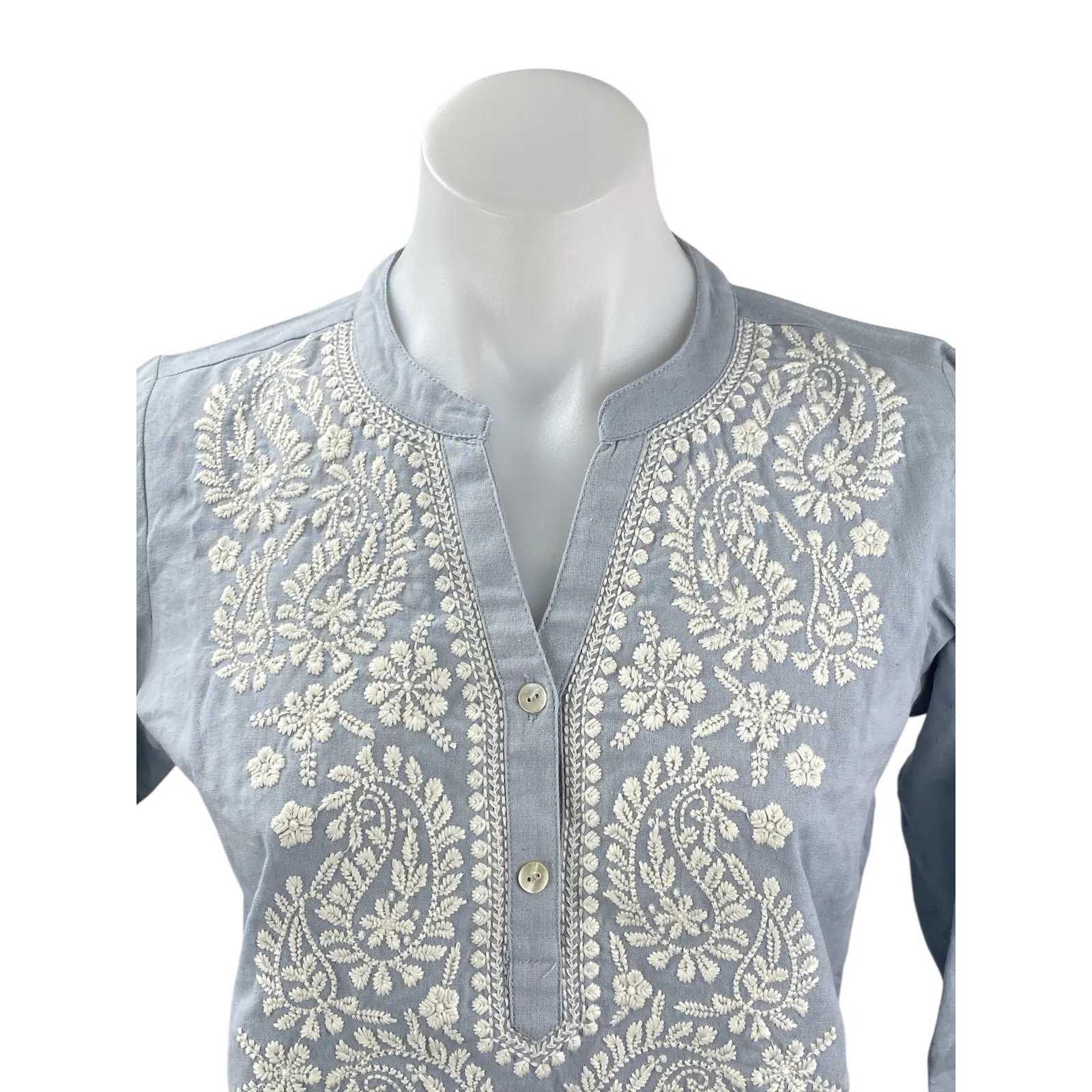 NEW Utsa Women's Blue Floral Embroidered 3/4 Sleeve Kurta Tunic Blouse Top Sz XS - Image 2