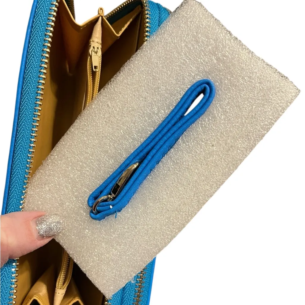 Blue Faux Leather Wallet Wristlet with Gold Accent and Multiple Zipper Pockets - Image 5