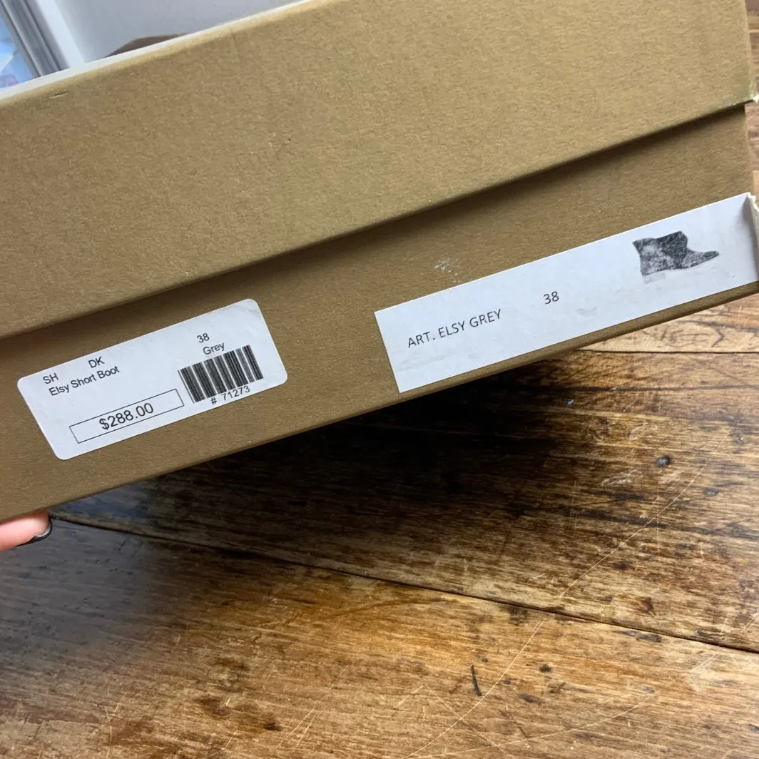 Dee Keller Elsy Short boot size‎ 38 Gray Size 7.5 - Image 9