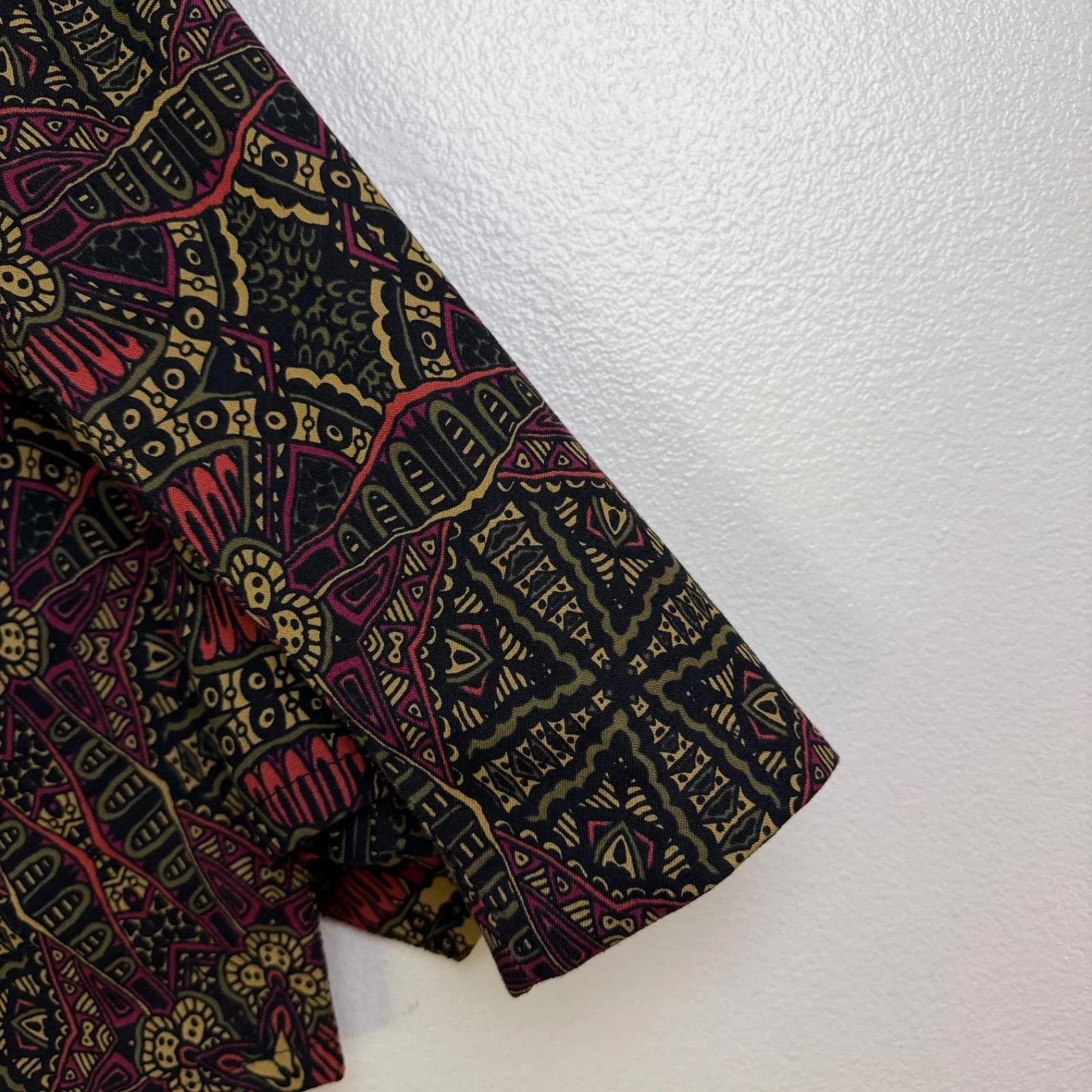 Los Banditos Jacket Womens Size XL Red Pattern Asymmetrical Asian Floral Mawlana - Image 5