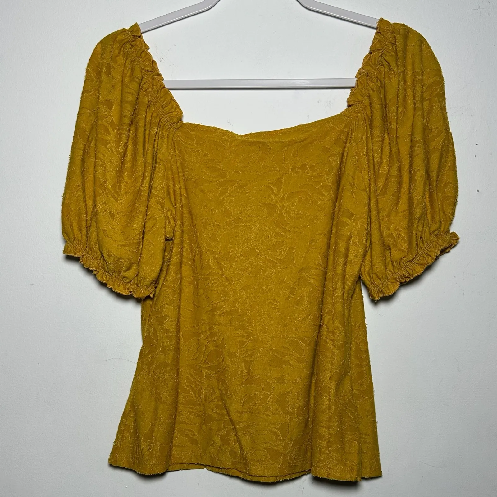 Status by Chennault Mustard Yellow Textured Puff Sleeve Square Neck Top Medium - Image 2
