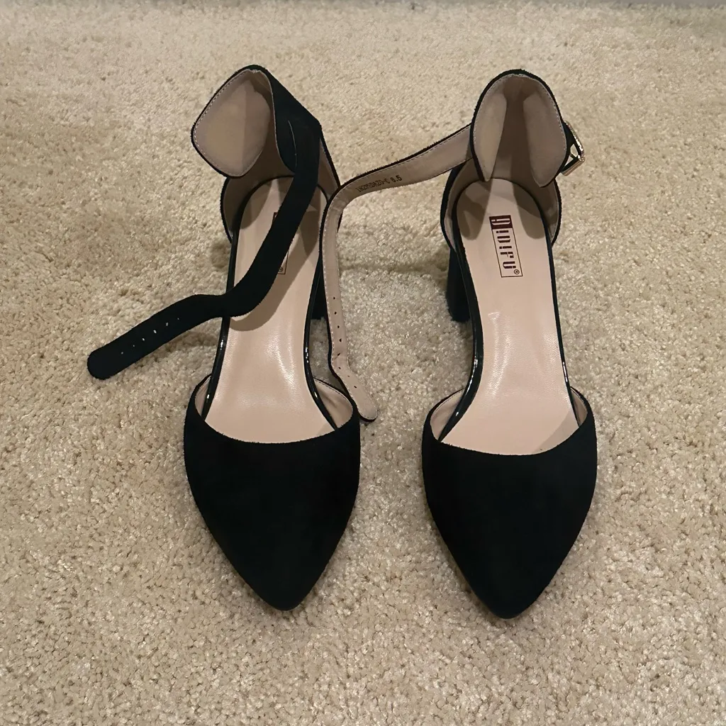 Didifu Black Women Shoes Size 8.5 - Image 2