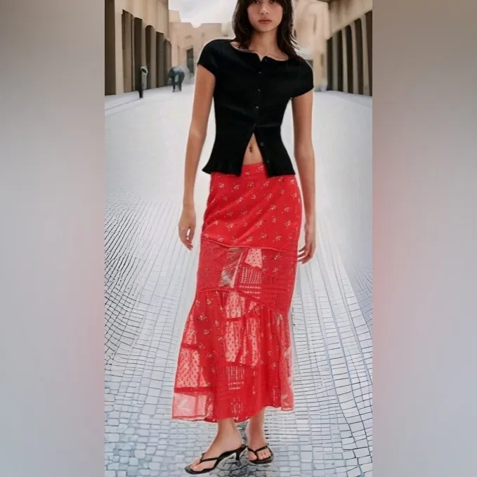 Free People Daniella Skirt Lace Floral Maxi Poppy Red Side Zip - Image 5