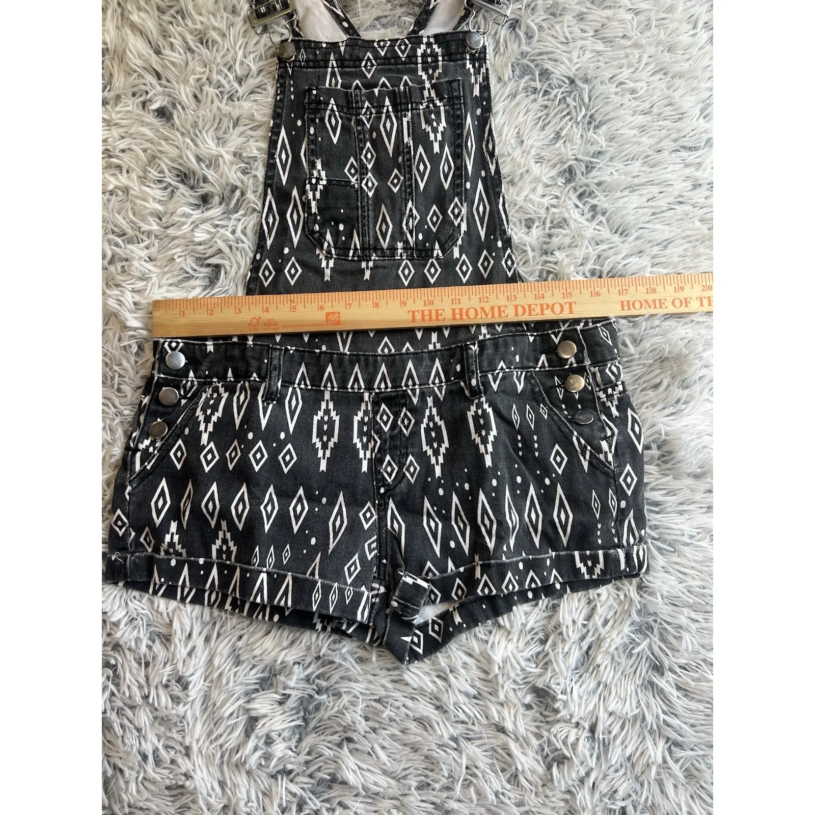 Wyld Hart Denim Black‎ White Shorts Overalls Size Medium Western Cowgirl Rodeo Black - Image 4