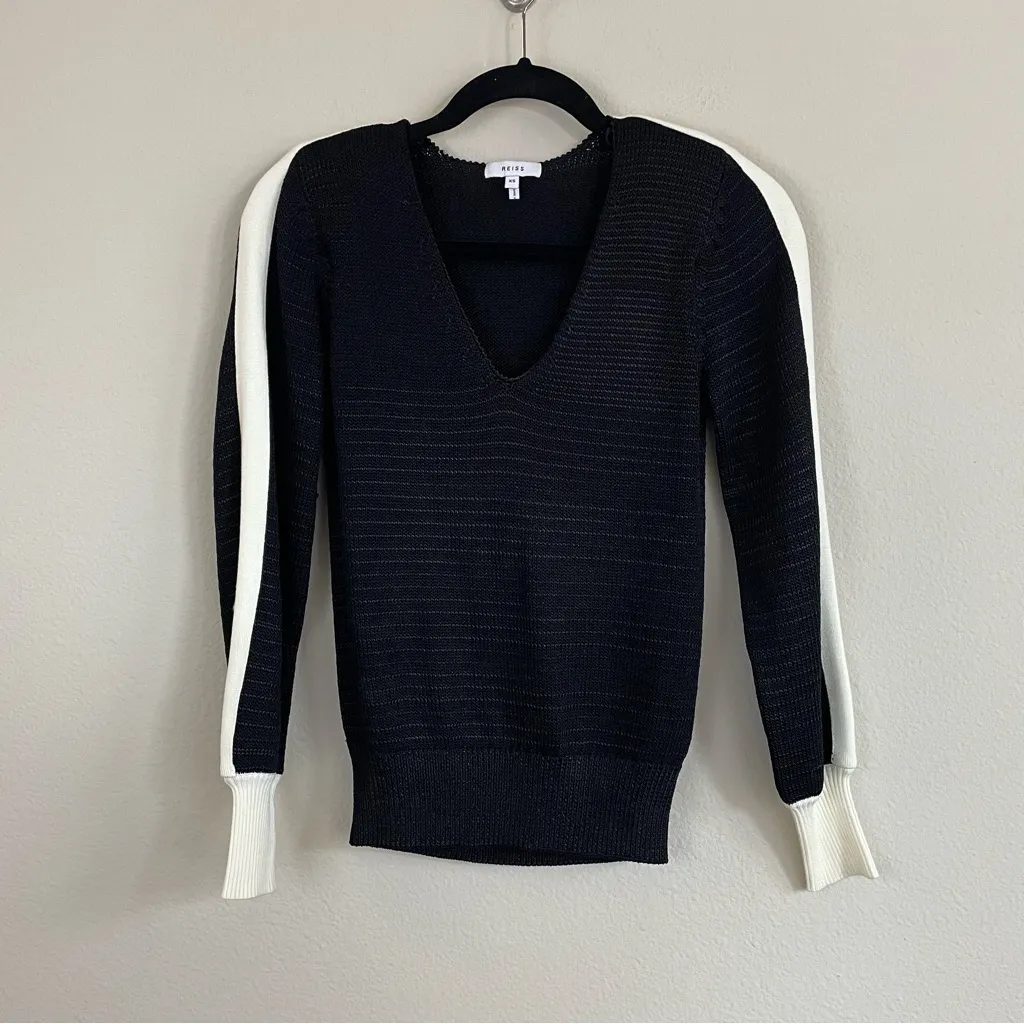 REISS Taylor V Neck Knit Top Size XS - Image 4