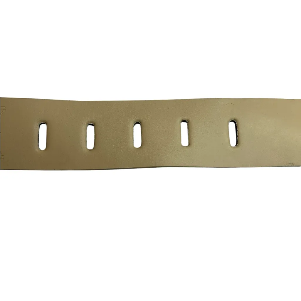 Vintage Western Floral Concho Belt – Cream Leather Look with Metal Accents XL Silver - Image 5