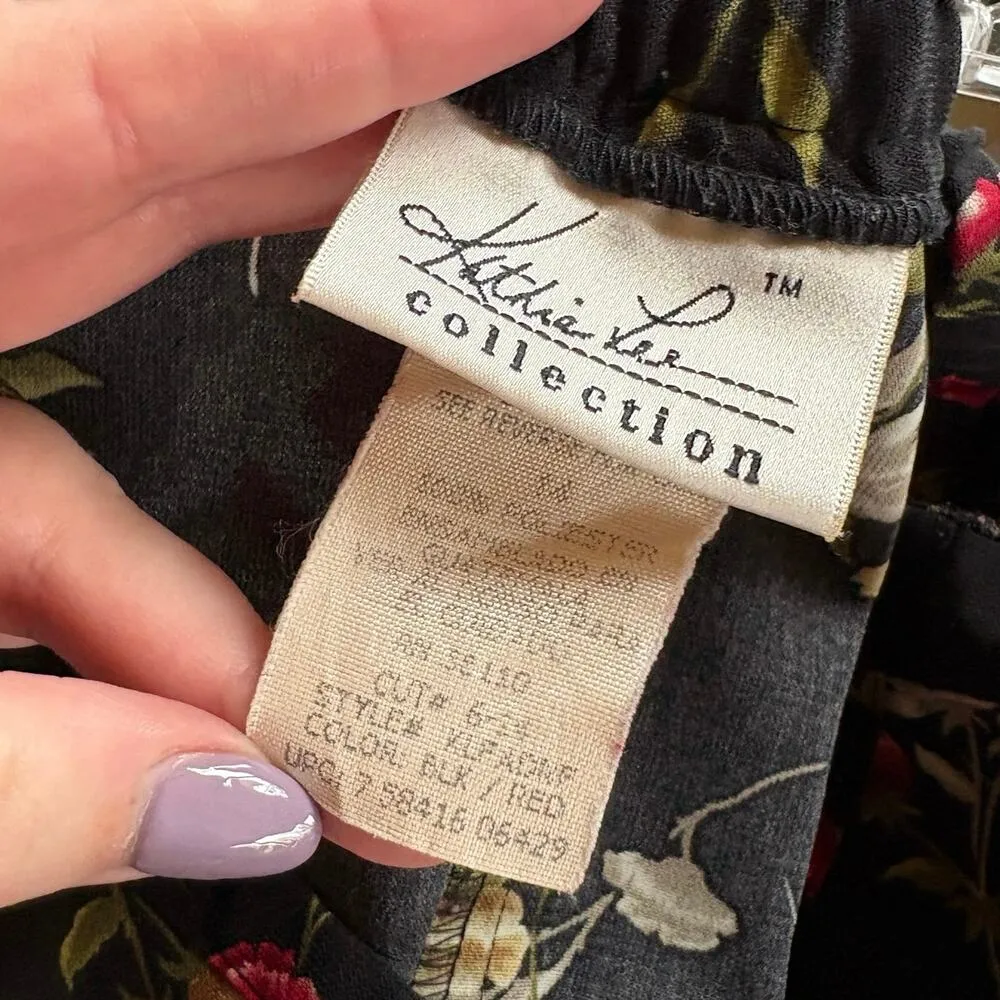 Vintage 90s Whimsigoth Black Roses Dainty Floral Vamp Midi Skirt - Image 8