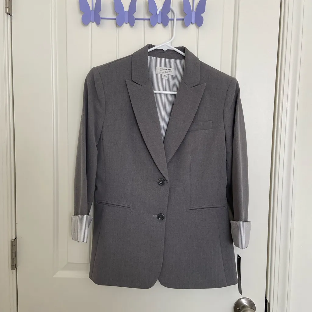 NEW‎ Tahari women’s heather gray pantsuit blazer jacket dress pants set 6 petite - Image 2