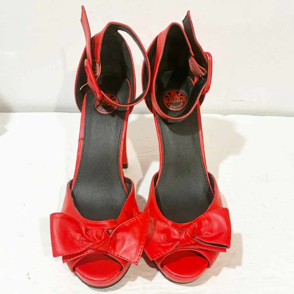 T.U.K. Red Gathered Front Peep Toe Starlet Heels Womens Size 9 - Image 2
