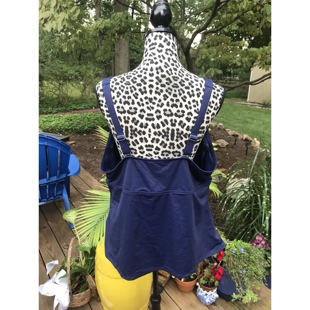 Lands End Tankini Swim Top Size 24w NWT Navy Blue Underwire New Nylon Blend - Image 2