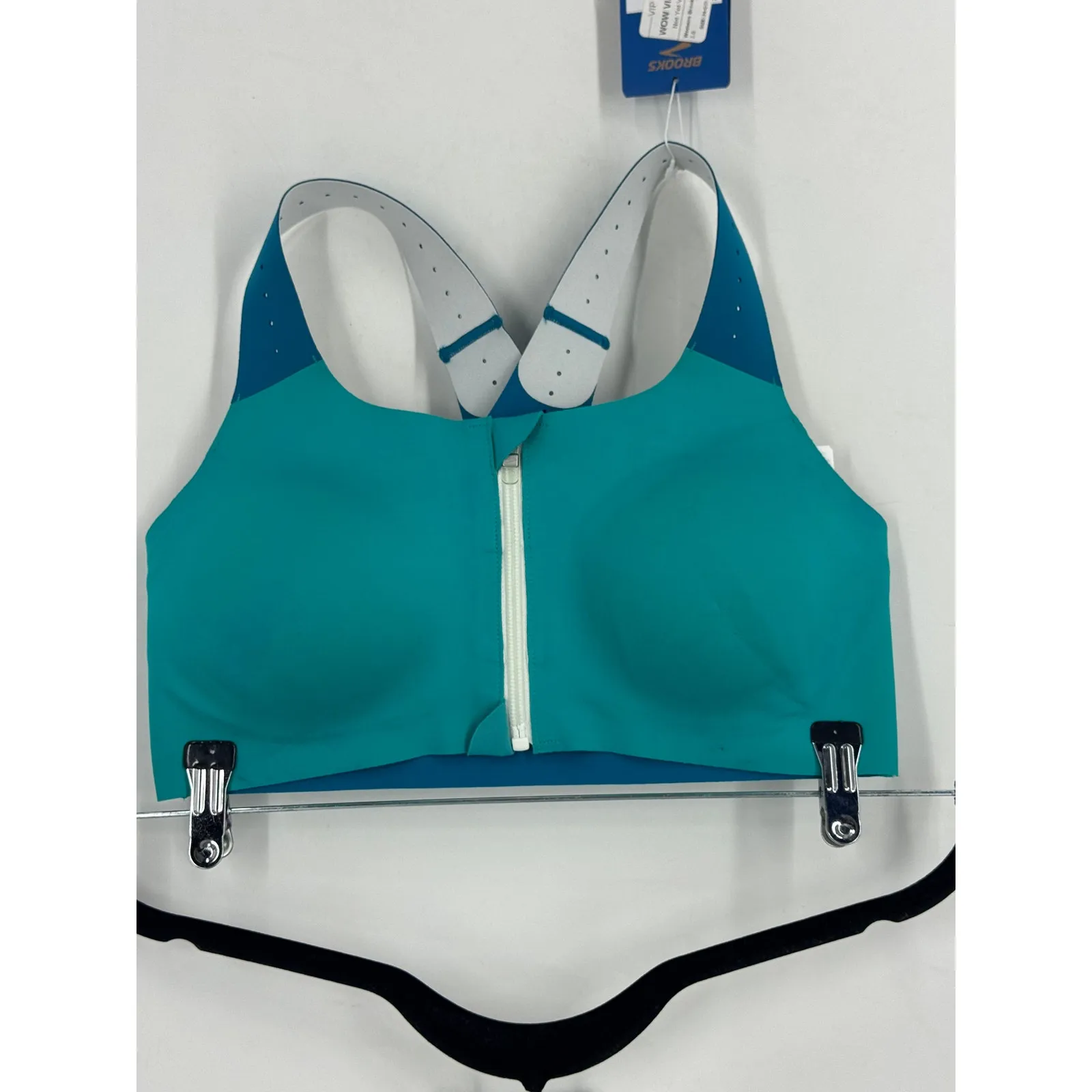 NWT Brooks Brothers Women's Dare Zip Run Bra 2.0 in Nilegrn/lagn/ltmint - Image 2