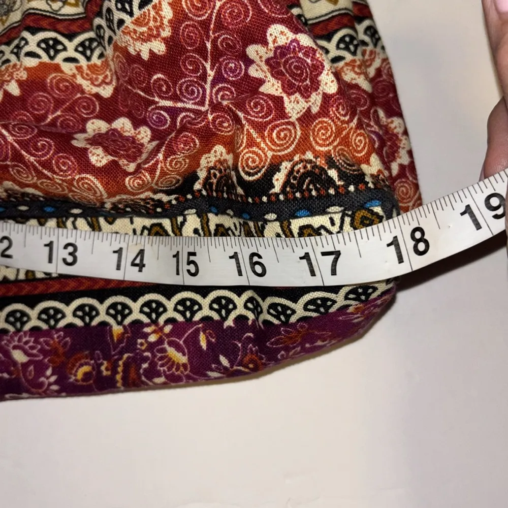 BOHO STYLE HOBO FABRIC TOTE BAG
NO BRAND BRIGHT AND COLORFUL
NWOTS REALLY NICE❤️ Red - Image 8