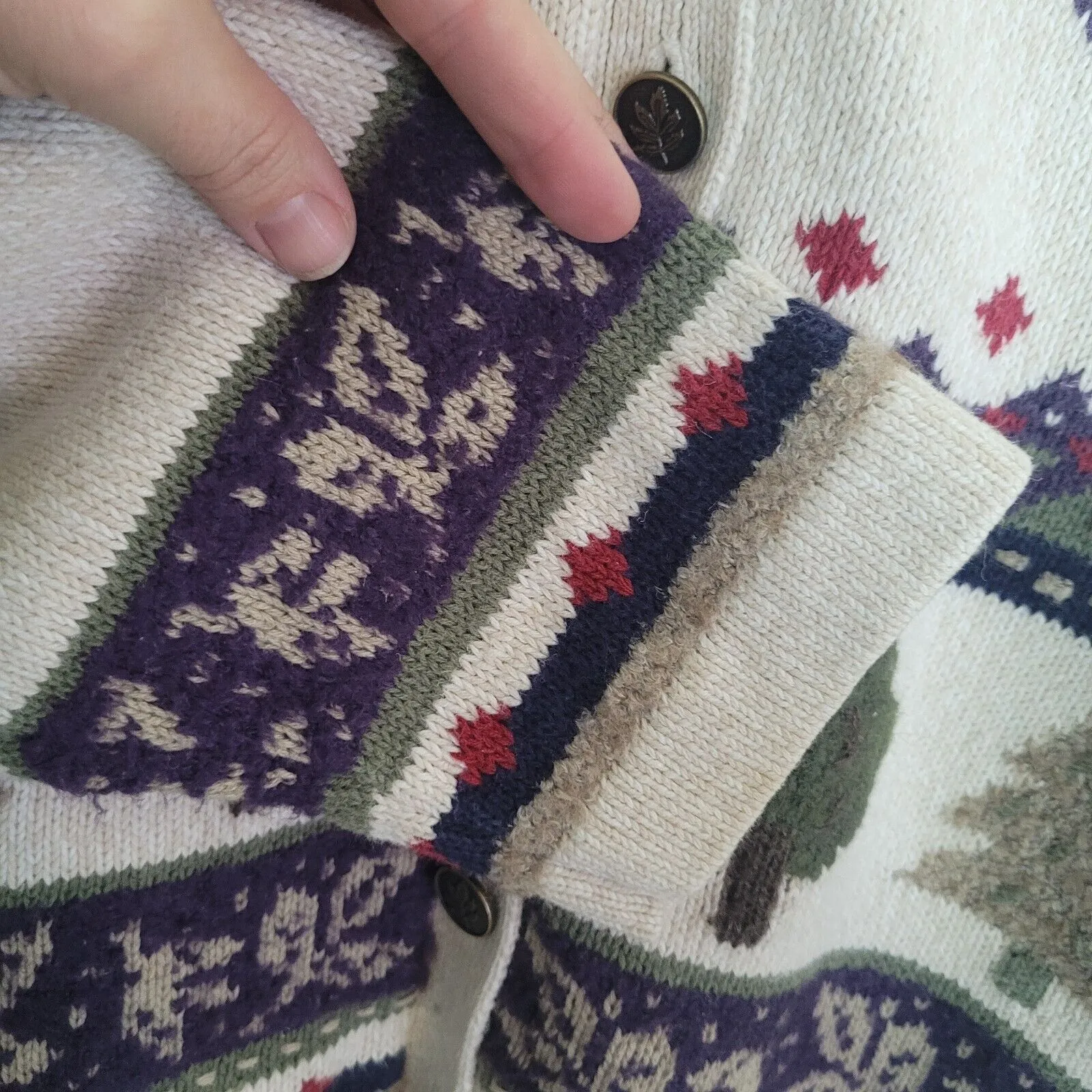 Northern Reflections Cream Cardigan with Leaf Pattern - Image 6