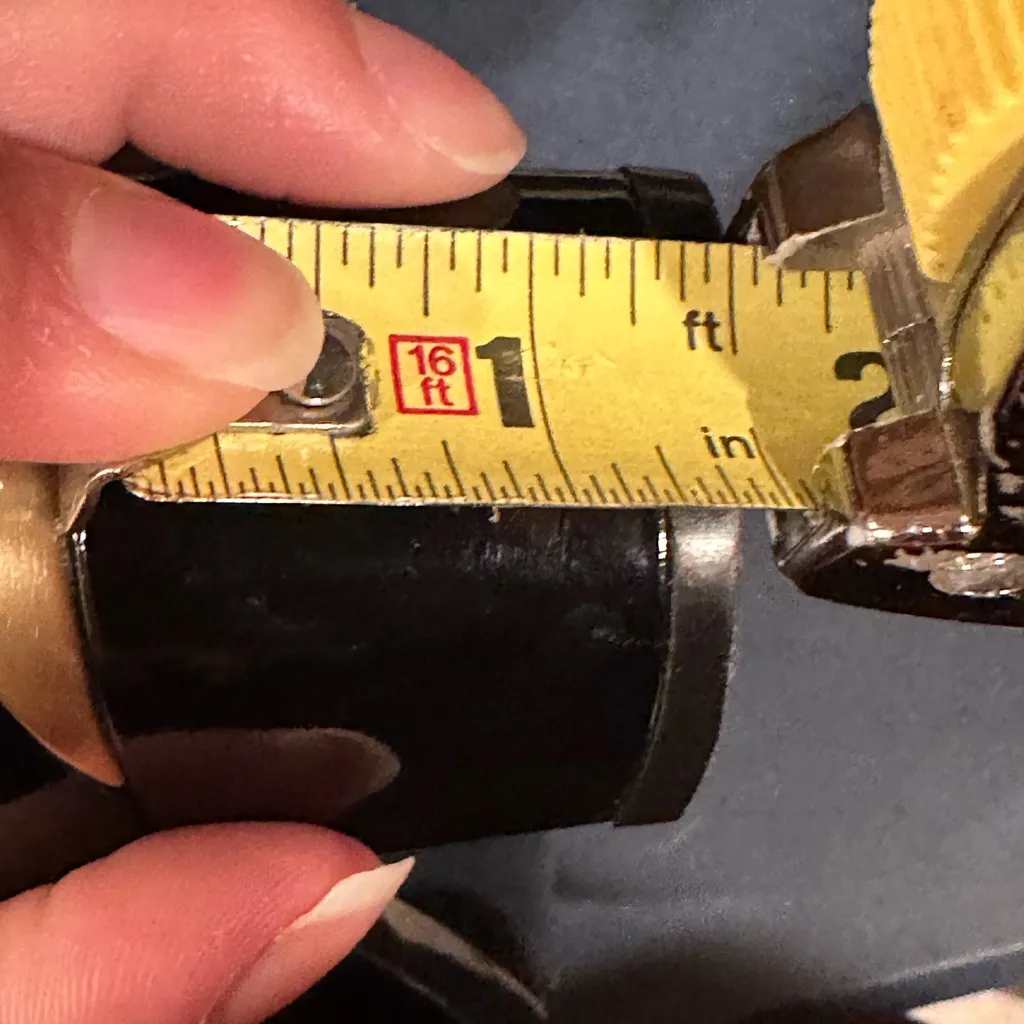 Calvin Klein Black Patent pointy Toe Block Heels. LN ,Slip. Resistance.Sz 6. - Image 10