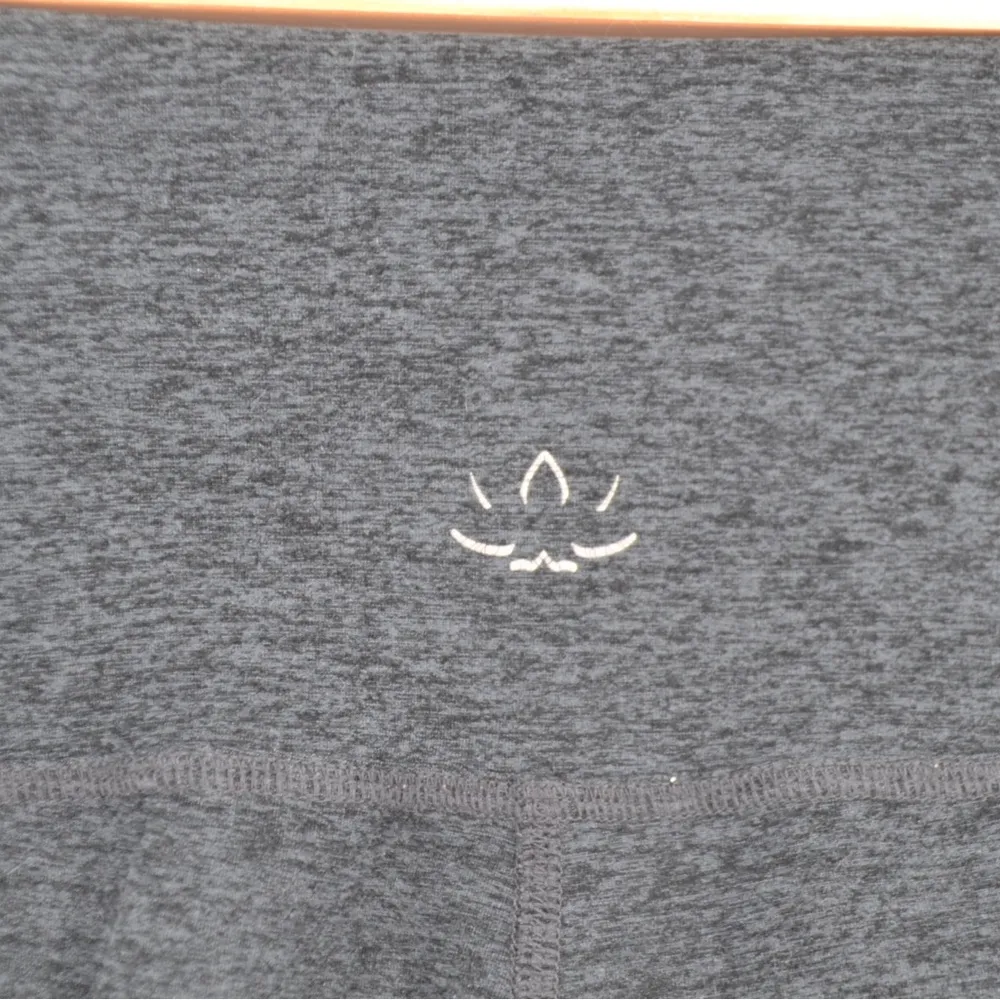 Beyond Yoga  Spacedye Vitalize Full Length Legging in Black Charcoal Women's S - Image 5