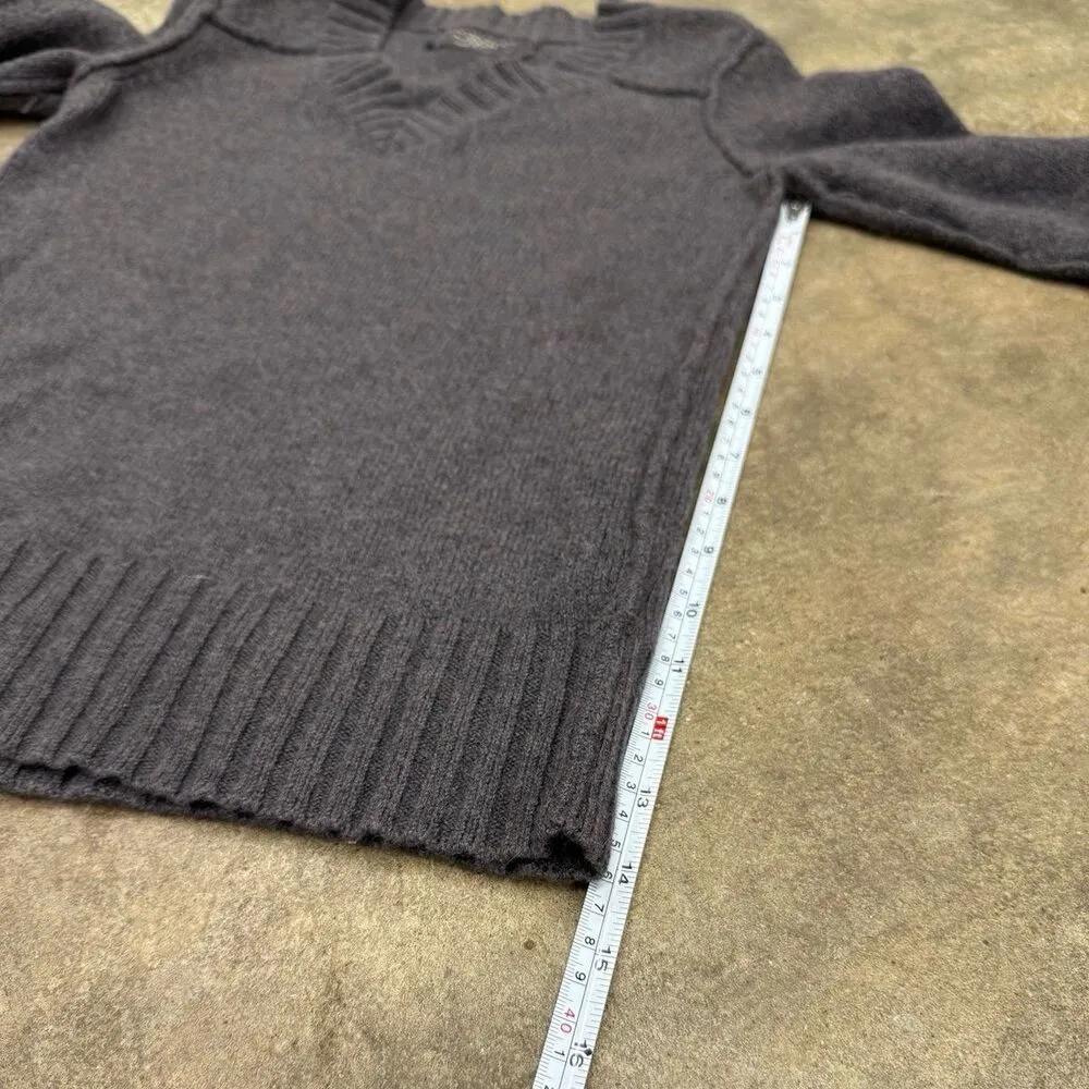 Banana republic gray extra fine Italian merino wool v neck sweater - Image 4