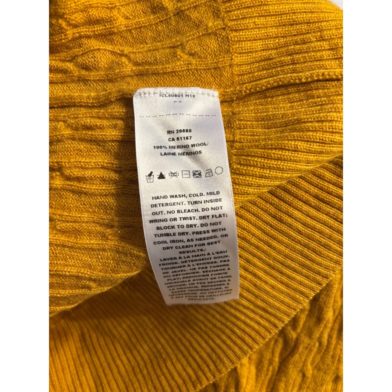 Pendleton 100% Merino Wool Cable Knit Sweater – Size Large – Marigold Yellow - Image 2