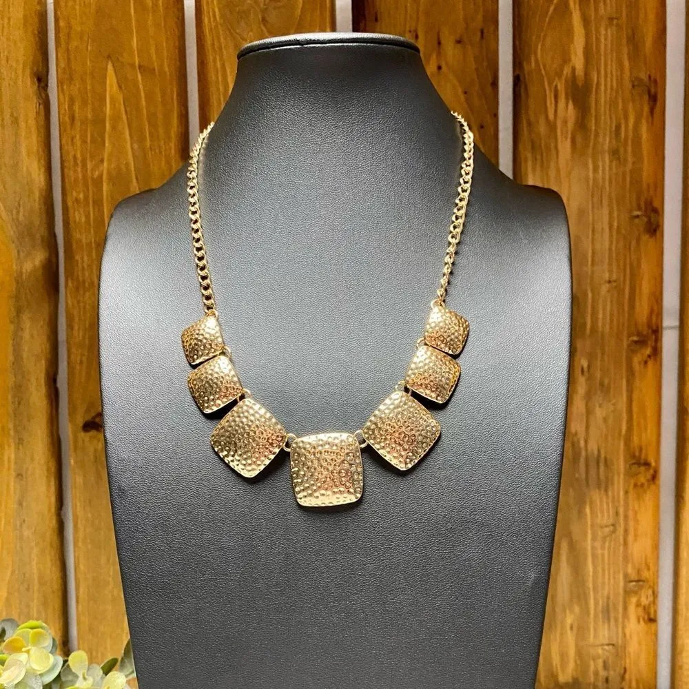 Keeping it Relic Gold Necklace (124) - Image 3