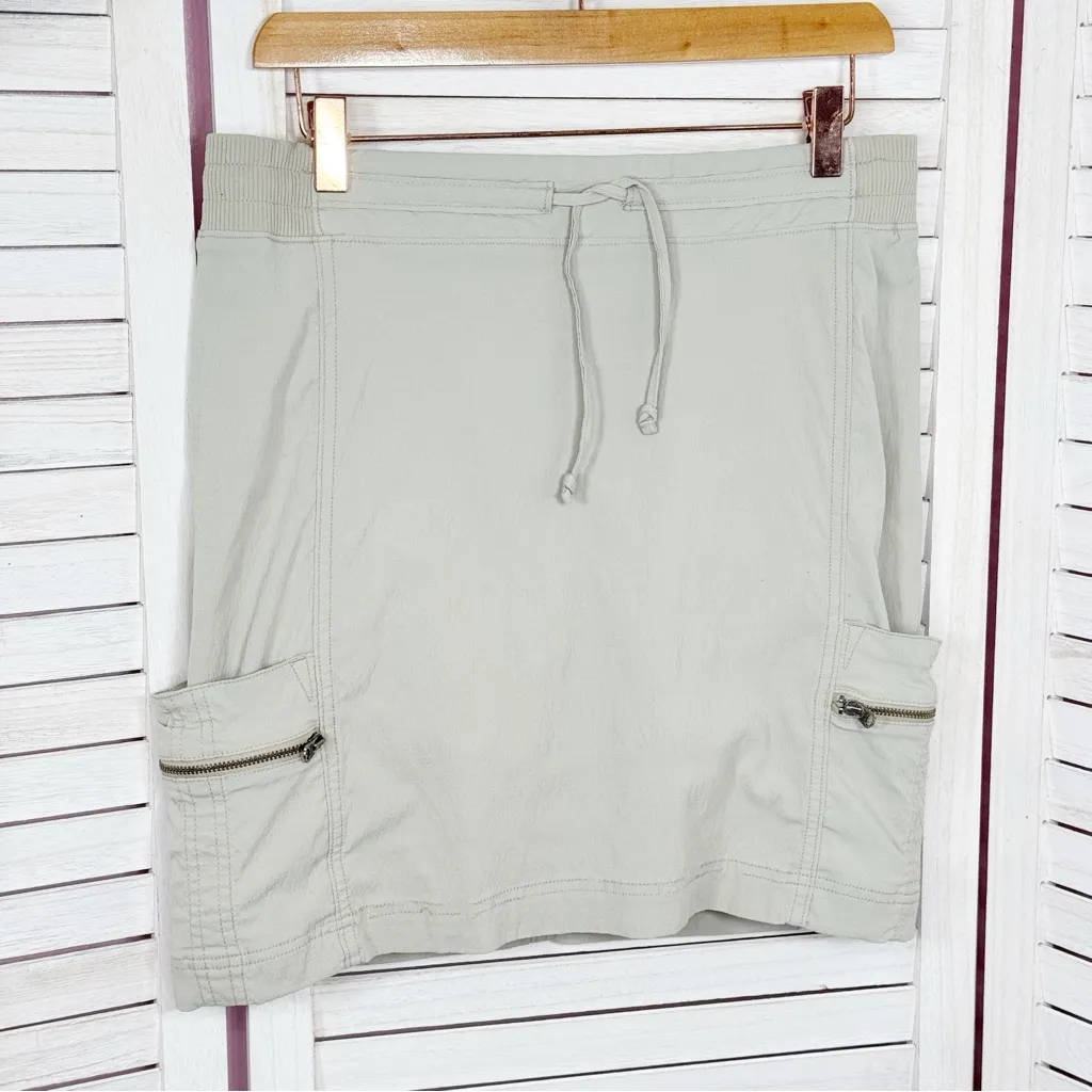 Athleta Trekkie Cargo Skort‎ Stretch Pencil Stone Taupe 10 Tall Athletic Outdoor - Image 8