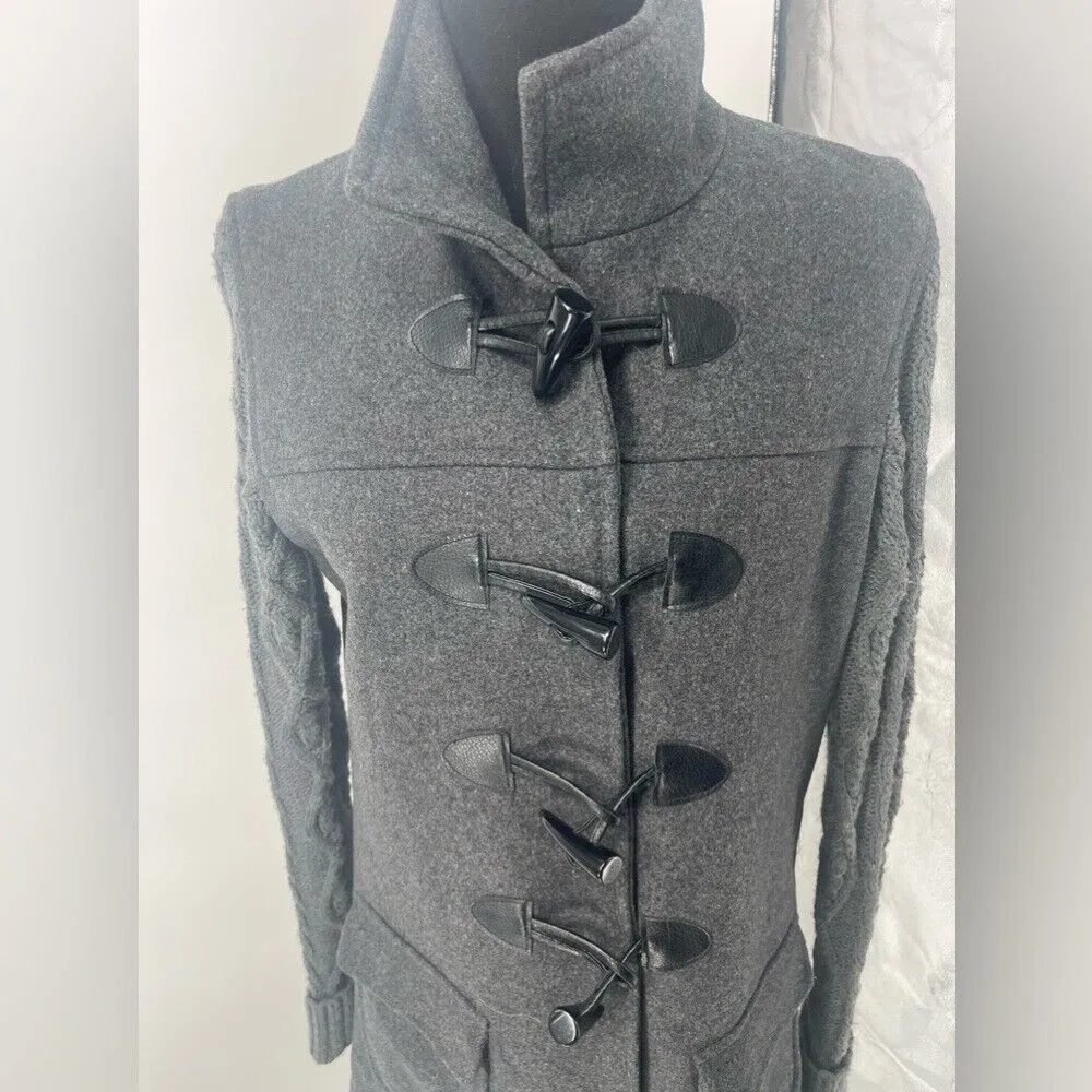 Forever‎ 21 essentials sweater coat size 6 gray color - Image 2