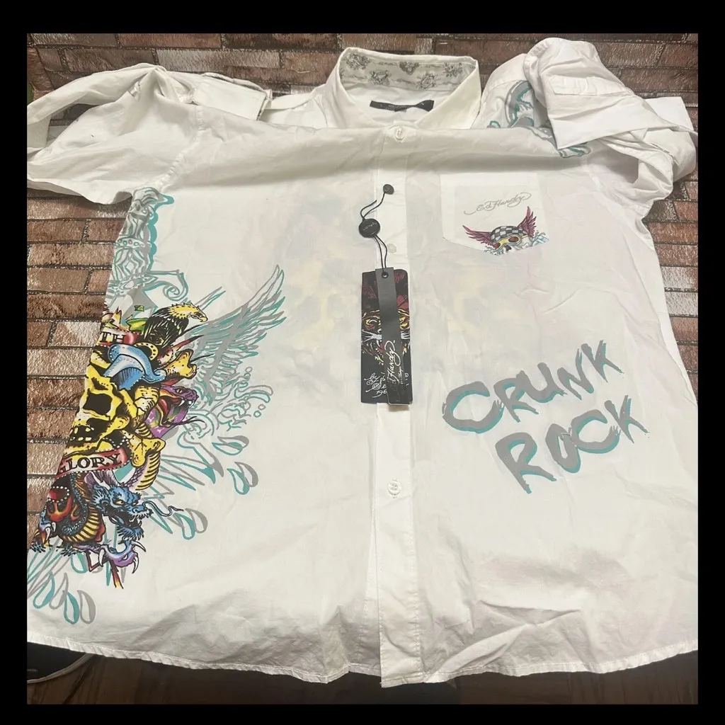 Ed Hardy White Shirt with Black Tattoo Graphics - Image 12
