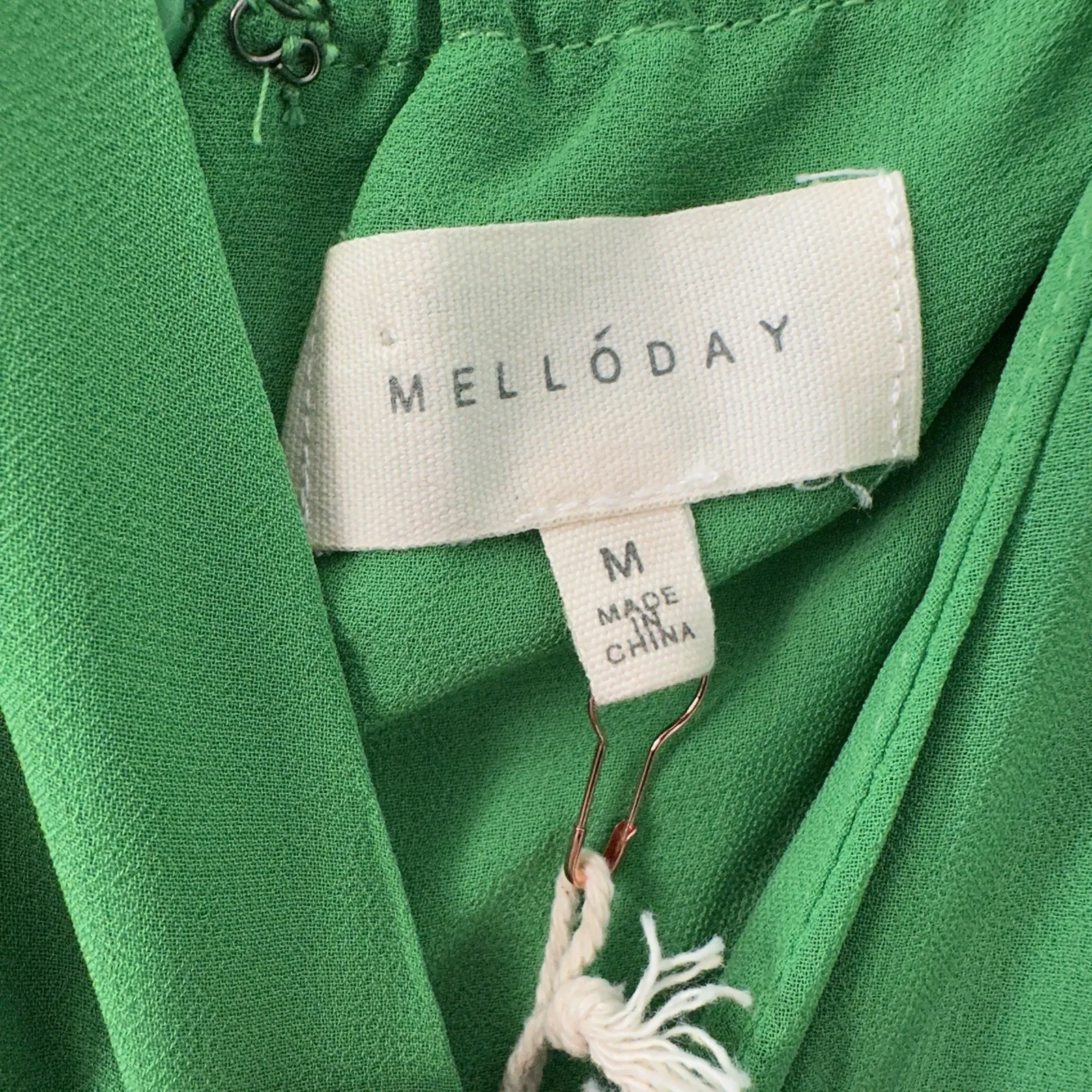 NWT Melloday Green Midi Dress M‎ Smocked Cuffs Tie Back Cottagecore Romantic - Image 8