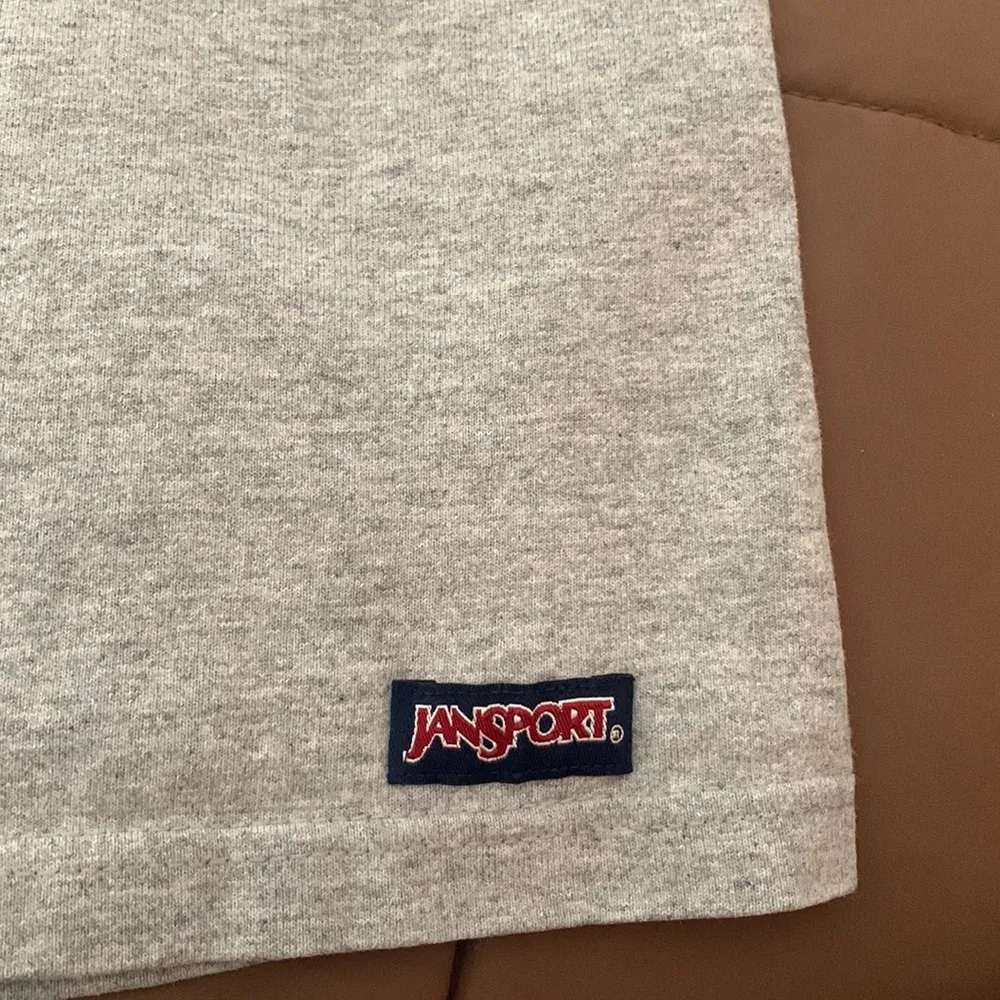 Jansport Regis University shirt - Image 3