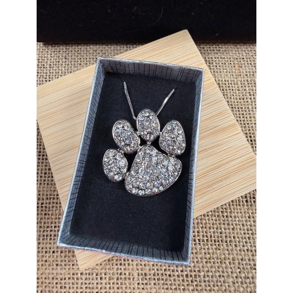 Crystal Paw Print Pendant Necklace Silver Chain Gift Box Included Size 18 - Image 6