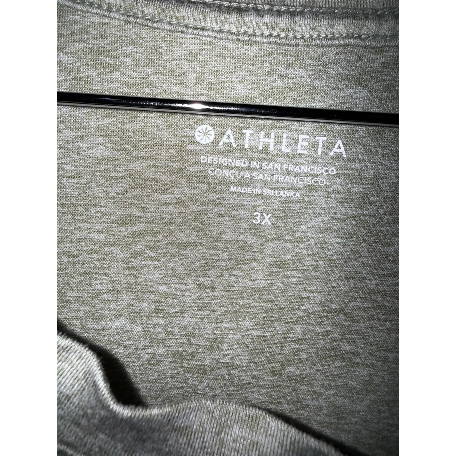 Athleta Uptempo Long Sleeve Green Women's Small Active Performance Top 3X K - Image 5