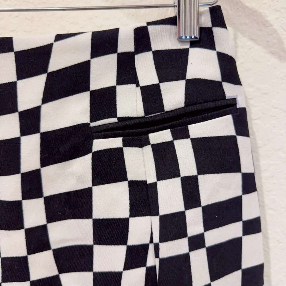 J.ING Black White Mini Skirt Size M NWT Size M - Image 3