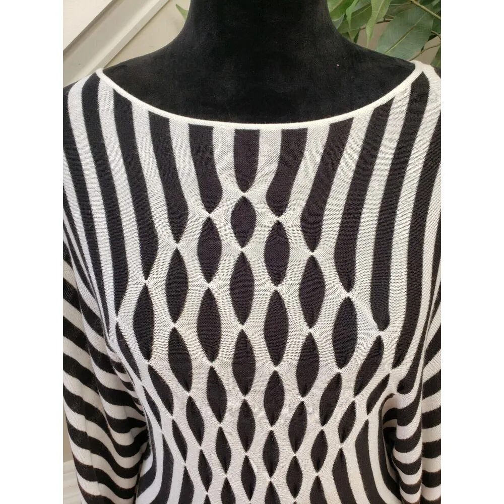 Worthington Women Black & White 100% Rayon Round Neck Long Sleeve Sweater Medium - Image 3